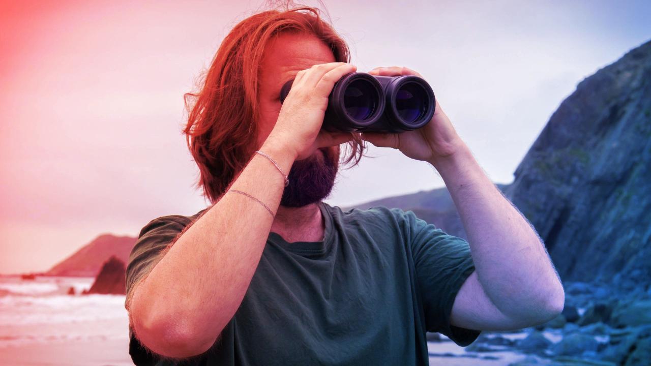 A Canon 15×50 IS: lenyűgöző nagyítás, árnyoldalakkal