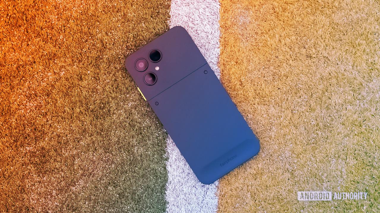 A Fairphone végre felzárkózik: jön az Android 16