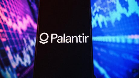 A hadseregből száműzi az MI-t Trump: Palantir marad, Anthropic bukik