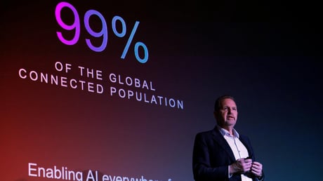 A mesterségesintelligencia-láz felforgatja az Arm csipbirodalmát