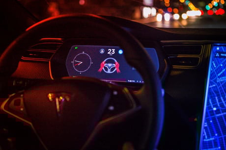 A sofőr mentette meg a Teslát Kaliforniában, nem az Autopilot