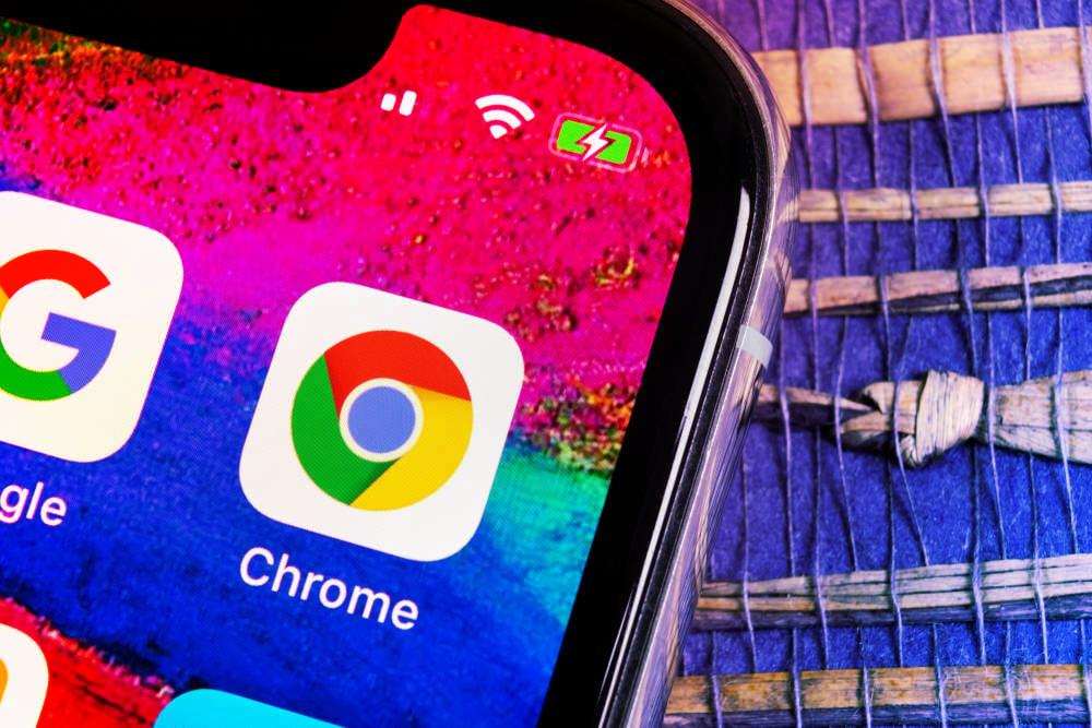 Az ál-MI chatbotos bővítmények titokban e-maileket és API-kulcsokat lopnak