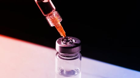 Az első influenza–COVID–19 kombinált oltást jóváhagyták Európában, Amerika még vár.