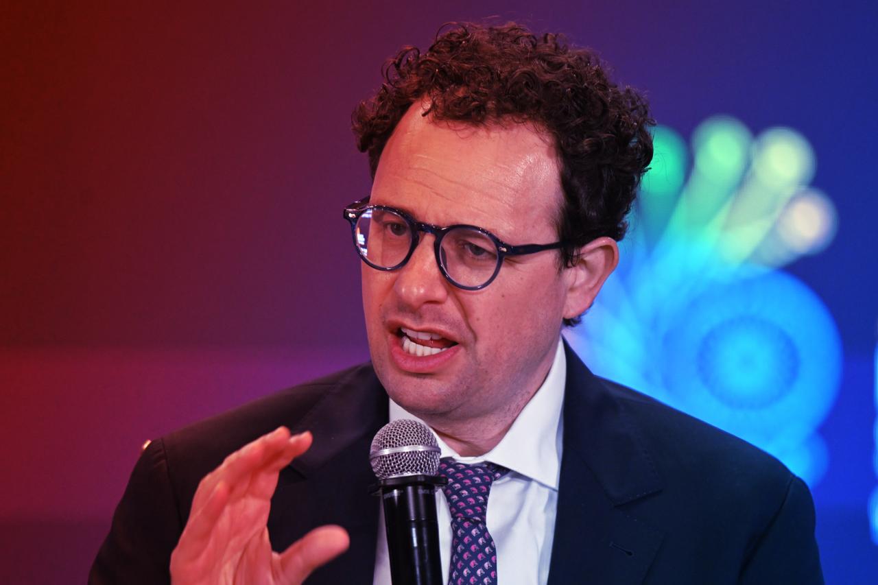 Az MI-háború új fejezete: visszavágtak a kínai techóriások az Anthropicnak?