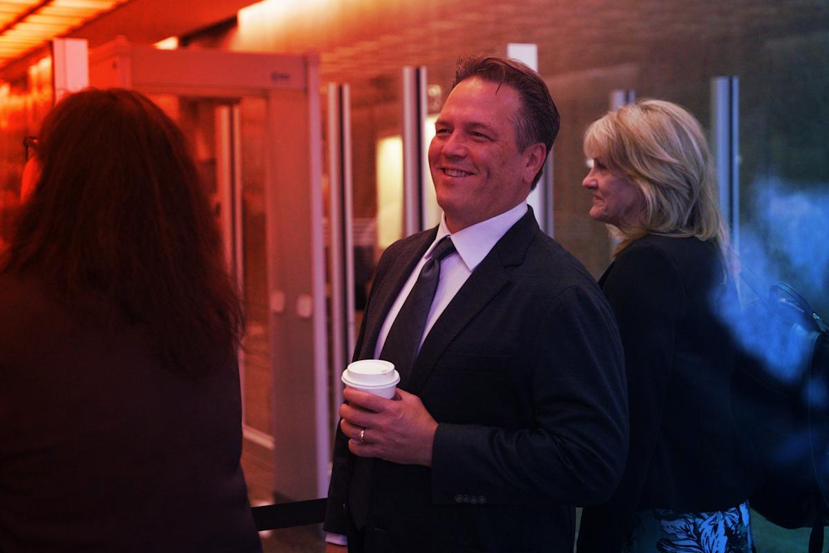 Az Xbox-vezér távozik, érkezik a mesterséges intelligencia főnöke