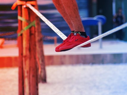 A Bitcoin tovább szakad: közeleg az amerikai tőzsdepánik?