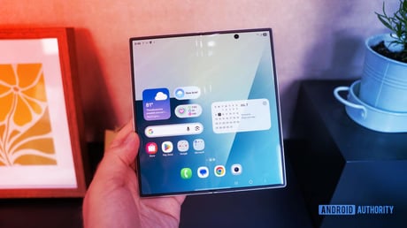 A hajlítható iPhone leveri a Samsungot – tényleg ekkora durranás?