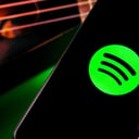 A káosznak vége: mobilon is rendezheted Spotify-listáidat