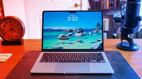A MacBook Air M5 rekordgyors – de tényleg erre vártunk?