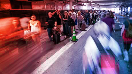 A TSA leállt: óriási sorok és káosz a reptereken