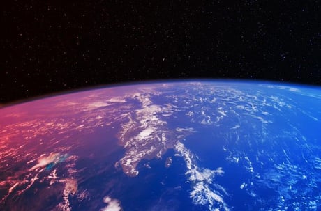 Az Amazon keresztülhúzza a SpaceX egymillió műholdas álmait