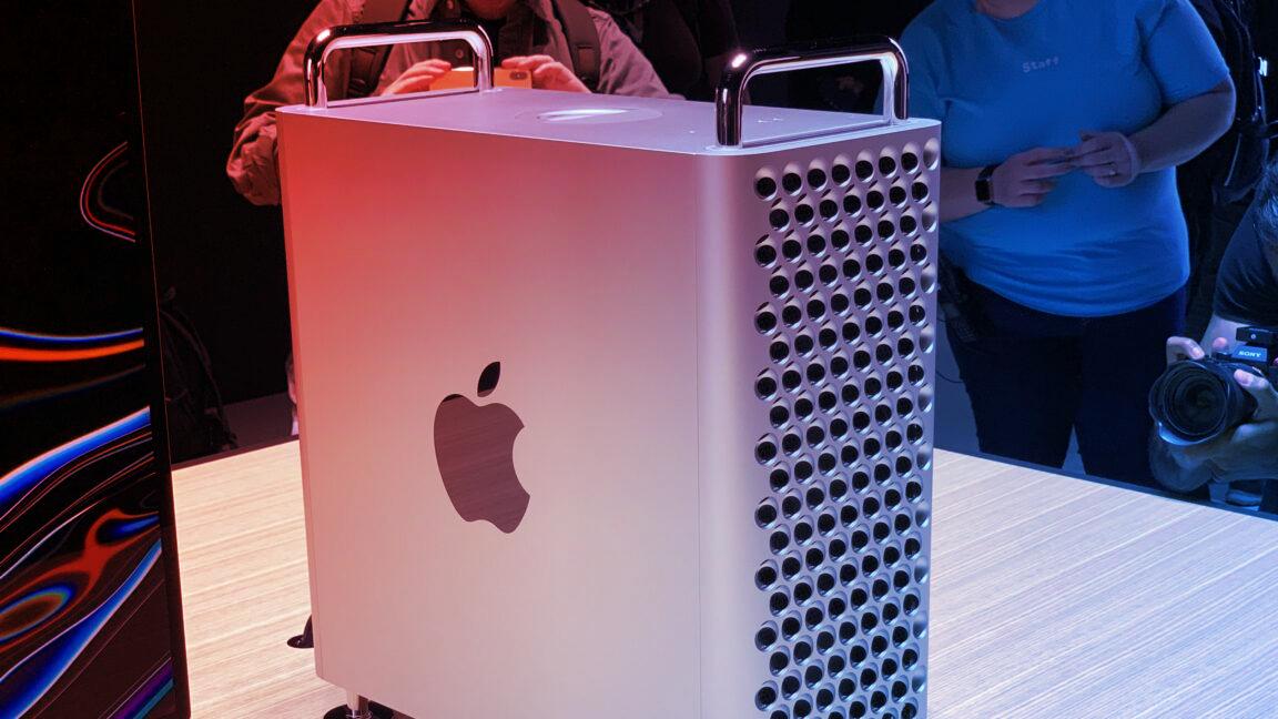 Az Apple végleg elkaszálta a méregdrága Mac Prót