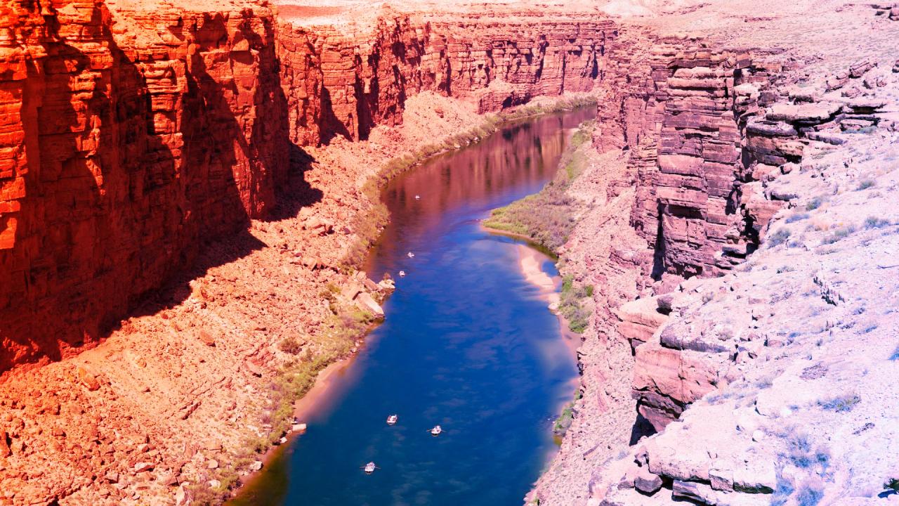 Az egyre súlyosabb vízhiány a Colorado folyót is térdre kényszeríti