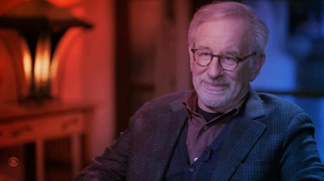 Az idegenek köztünk élnek? Spielberg szerint nem kizárt