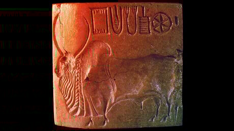 Az Indus-völgyi írás titka: áttörés küszöbén vagy örök rejtély?