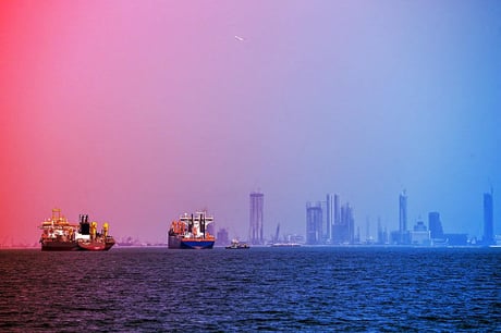 Az iráni blokád a Hormuzi-szoros lezárásával fenyeget