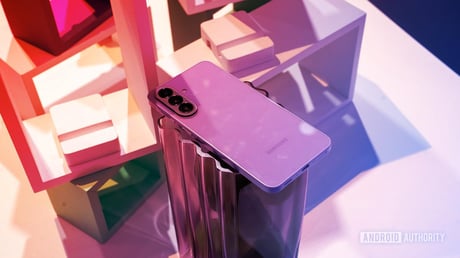 Az új Galaxy A57 végre könnyebben javítható