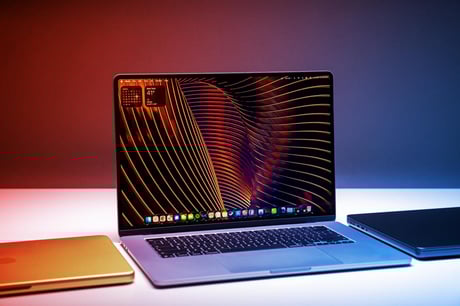 Az új MacBook Air M5: király, vagy örök középső?