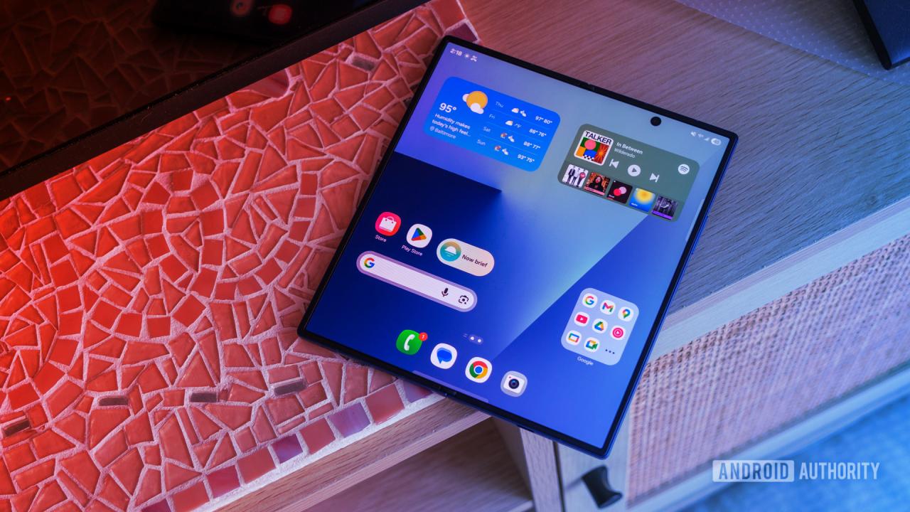 Az új Samsung Wide Fold: dupla élmény vagy dupla csalódás?