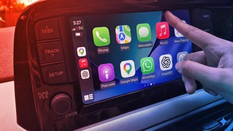 A ChatGPT már CarPlayen fut, az Android Auto kimarad