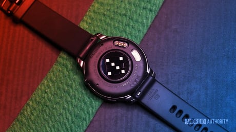 A Garmin bedobja magát: okosóra a női egészségért
