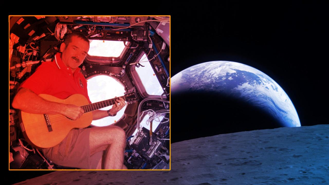 A Holdra gitár kell: Chris Hadfield az Artemis II-ről és űrzenéről