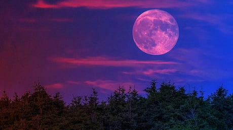 A legszínesebb telihold és NASA-s űrkaland: jössz a partira?