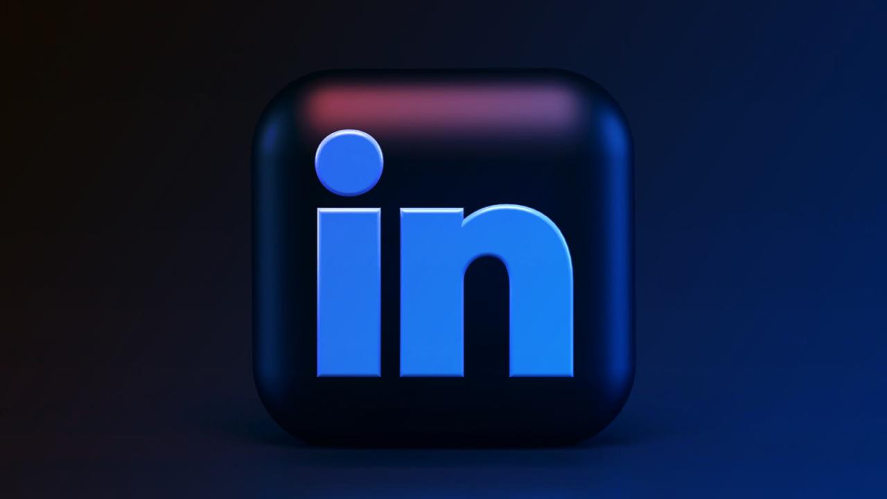A LinkedIn titokban 6 ezer bővítményt átfésül – új botrány