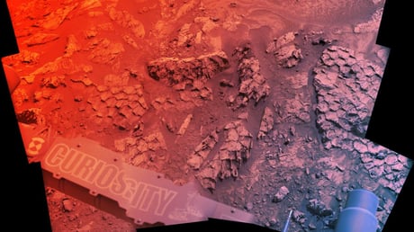 A Marson tényleg óriási „sárkánypikkelyek” hullámzanak a felszínen?