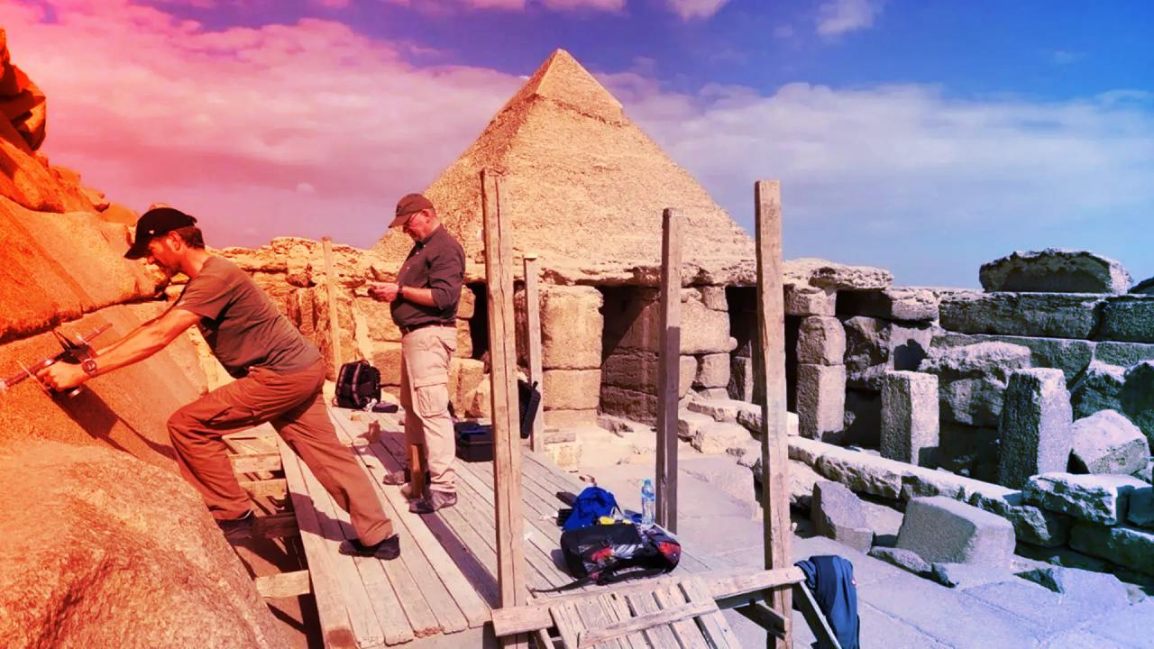 A Menkauré-piramisban rejtett üregek titkos bejáratra utalhatnak