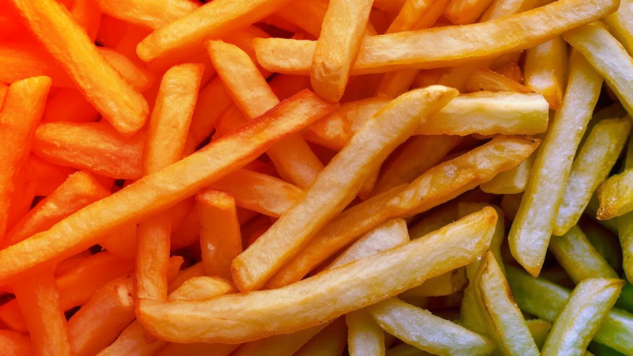 A ropogósabb, diétásabb hasábburgonya titka: a mikrohullámú sütő