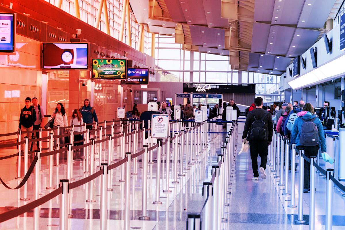 A United alkalmazás már mutatja a reptéri várakozást – ha nem késik