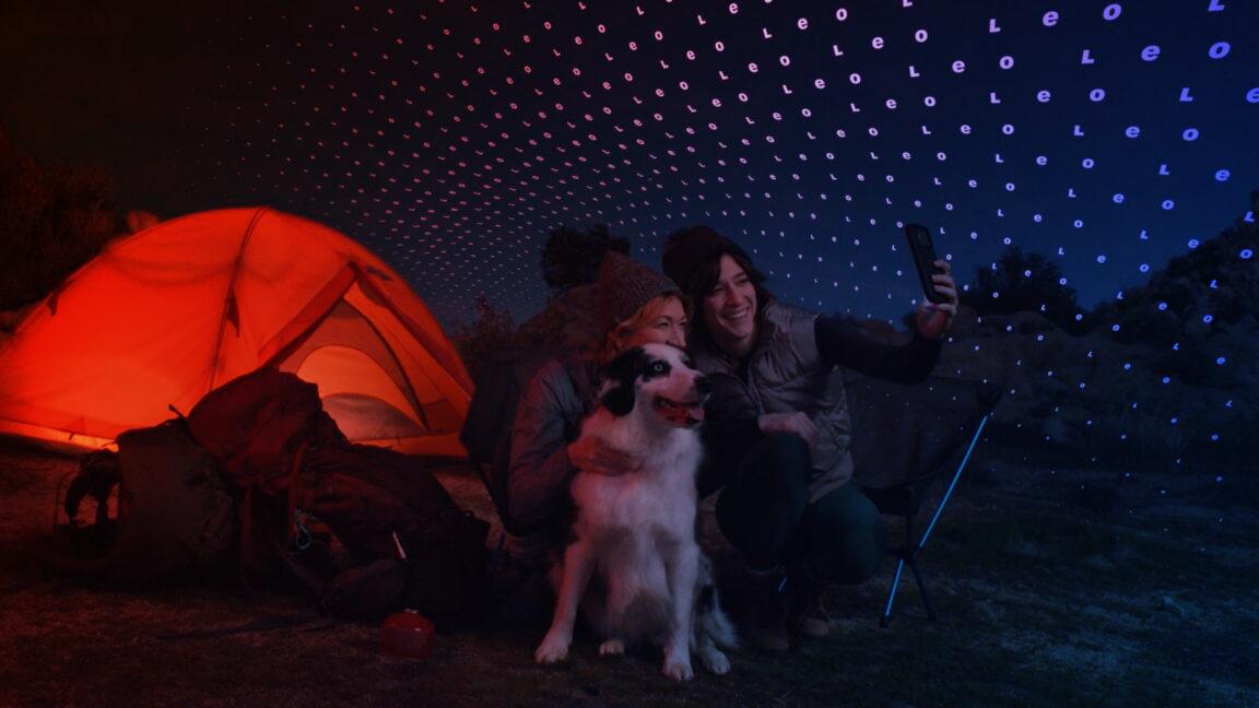 Az Apple az Amazon műholdjaira vált, búcsút int a Starlinknek