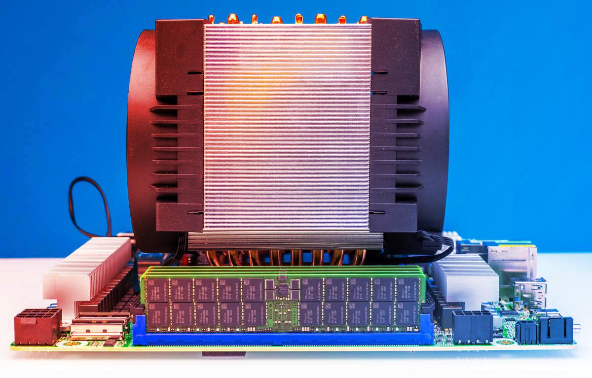 Az Arctic Freezer 4U-OneX: végre csendes, mégis brutálisan hatékony szerverhűtés