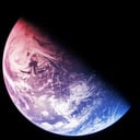 Az Artemis II legénysége visszatér – látványos vízreszállás a Csendes-óceánban