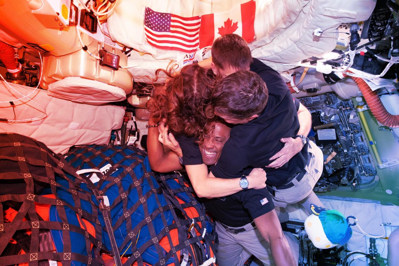 Az Artemis II nagy visszatérése: hazaút a világűrből