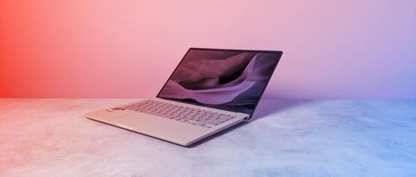 Az Asus Zenbook A14 megveri a MacBook Airt?