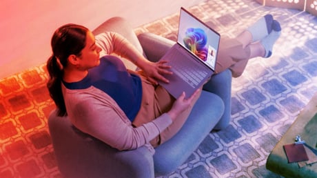 Az asztalra kattintasz, és eltűnnek: a Windows 11 utoléri a Macet