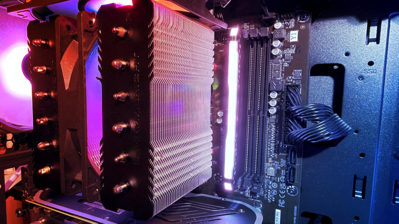 Az egycsatornás memória tényleg nem hátrány egy gamer PC-ben?