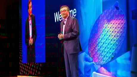 Az Intel visszatér a csúcsra: jön az MI-áttörés