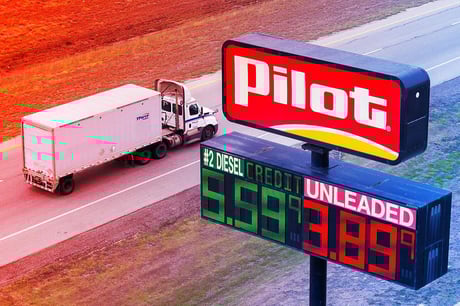 Az iráni háború ára mindenkit sújt: elszállnak az árak