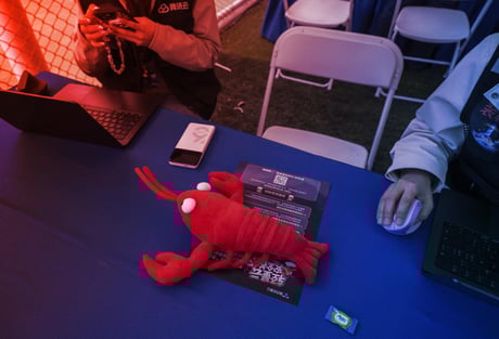 Az MI-láz új frontja: Kína külön utat jár az MI-gazdaságban