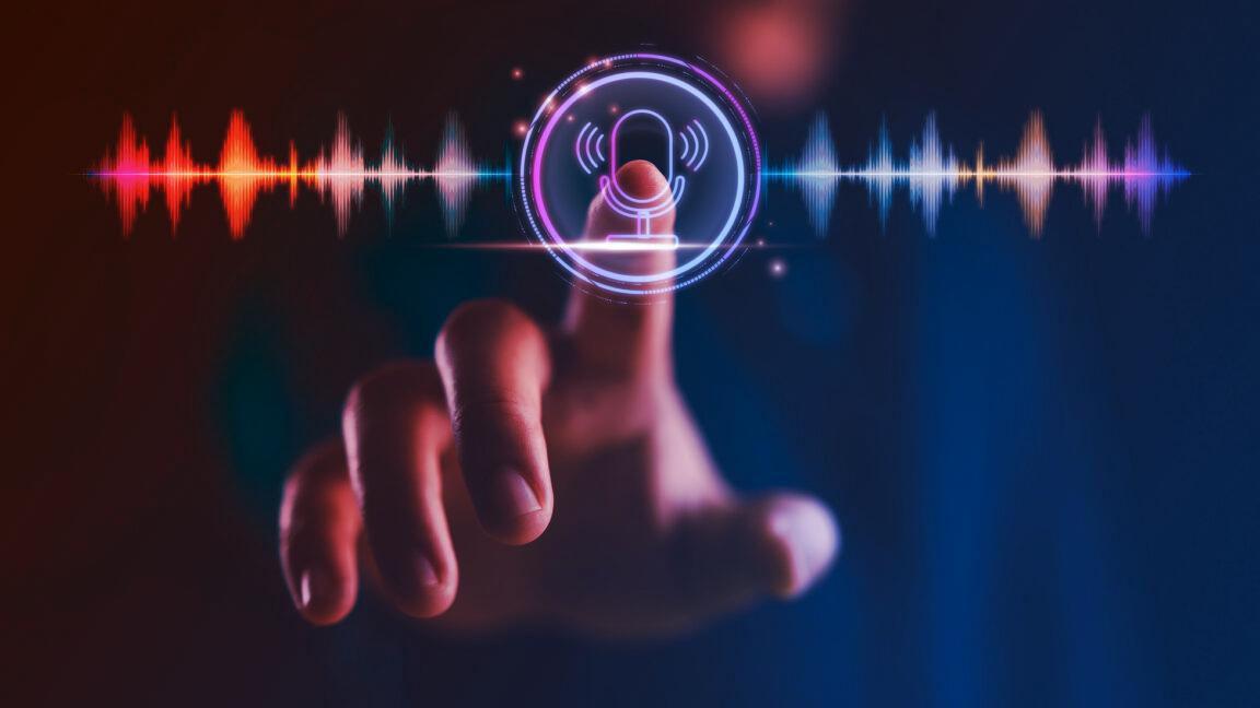 Az MI lehallgatott mindent? Kaliforniaiak perelik a kórházakat