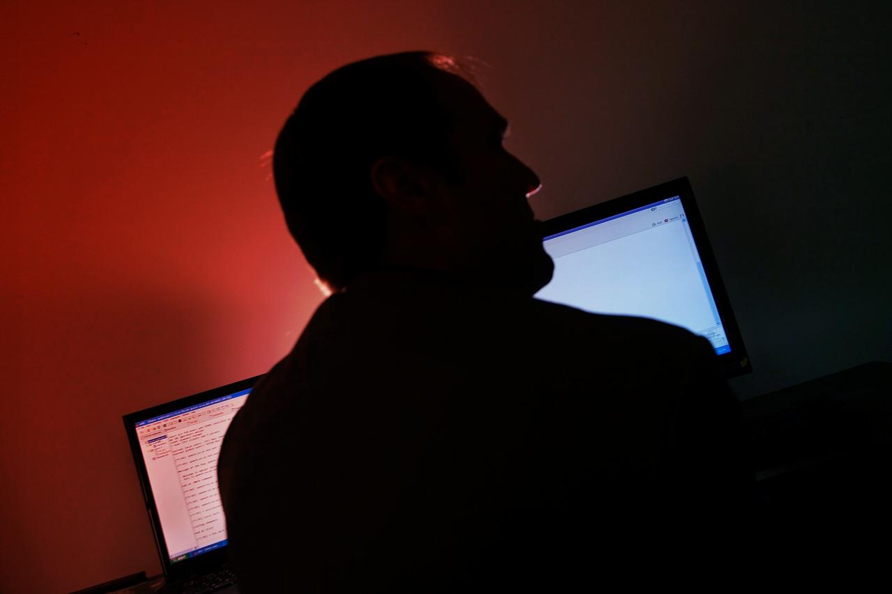 Az MI robbanásszerűen gyorsítja a pedofil tartalmak terjedését