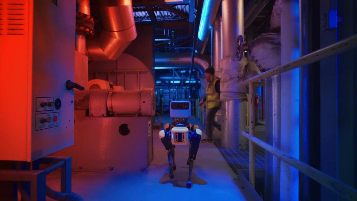 Az okos robotkutyák már a nyomásmérőt is gond nélkül leolvassák