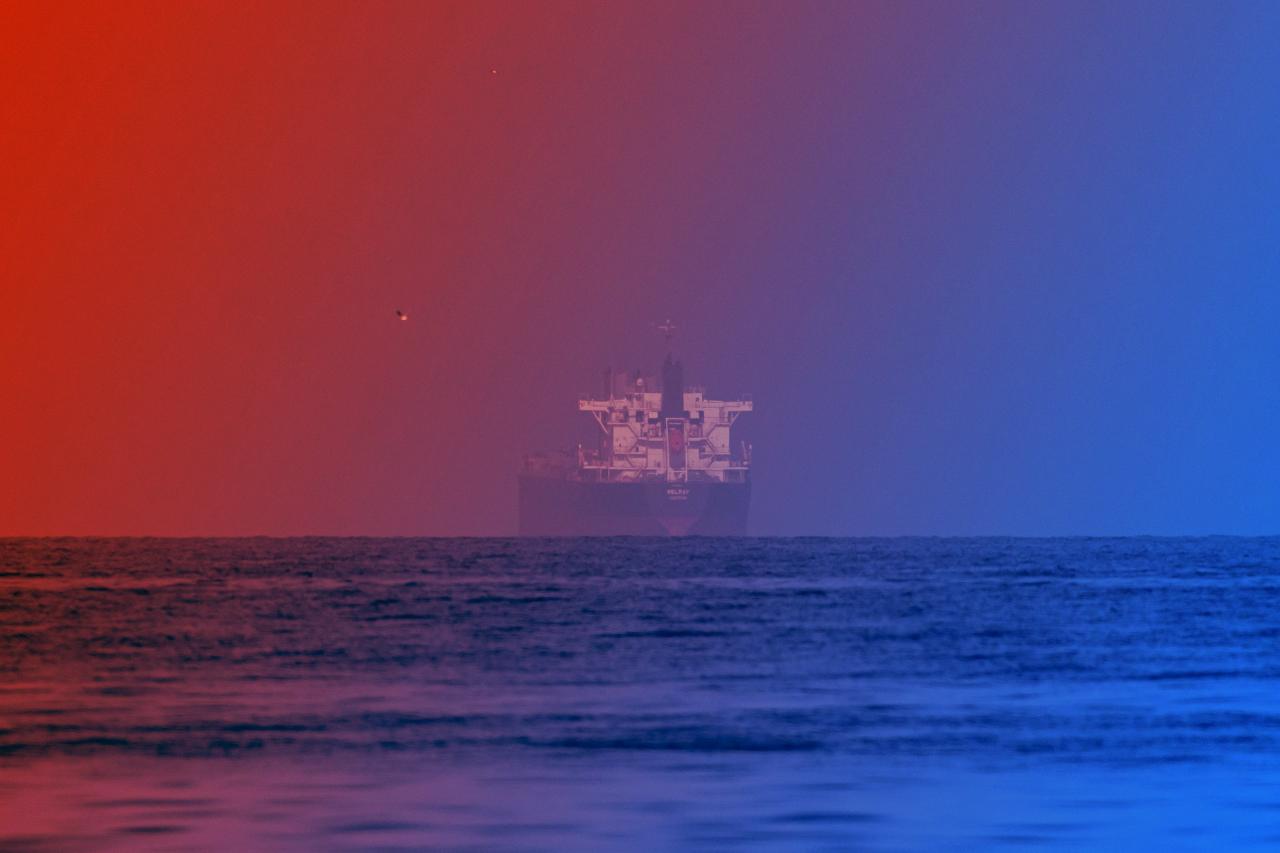 Az olajár száguld, a kriptók mélyrepülésben