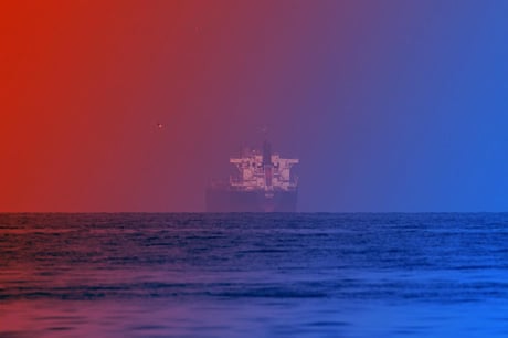 Az olajár száguld, a kriptók mélyrepülésben