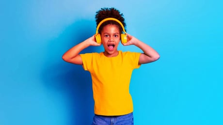 Az olcsó gyerekruhák árát az egészségükön fizethetik meg