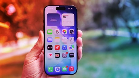 Az OpenAI új mobilja trónfosztja az iPhone-t?