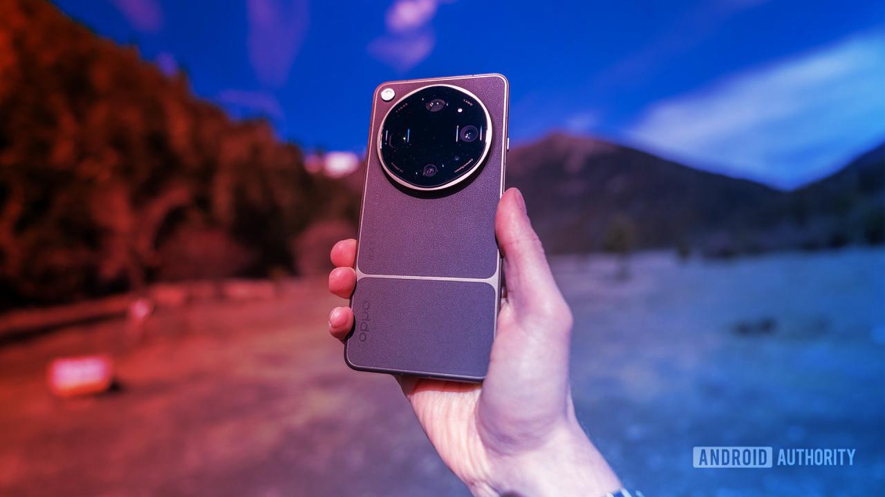 Az OPPO Find X9 Ultra bőrborítással és óriási kamerával tér vissza